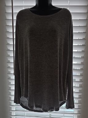 Gap Softspun knit hi-lo top